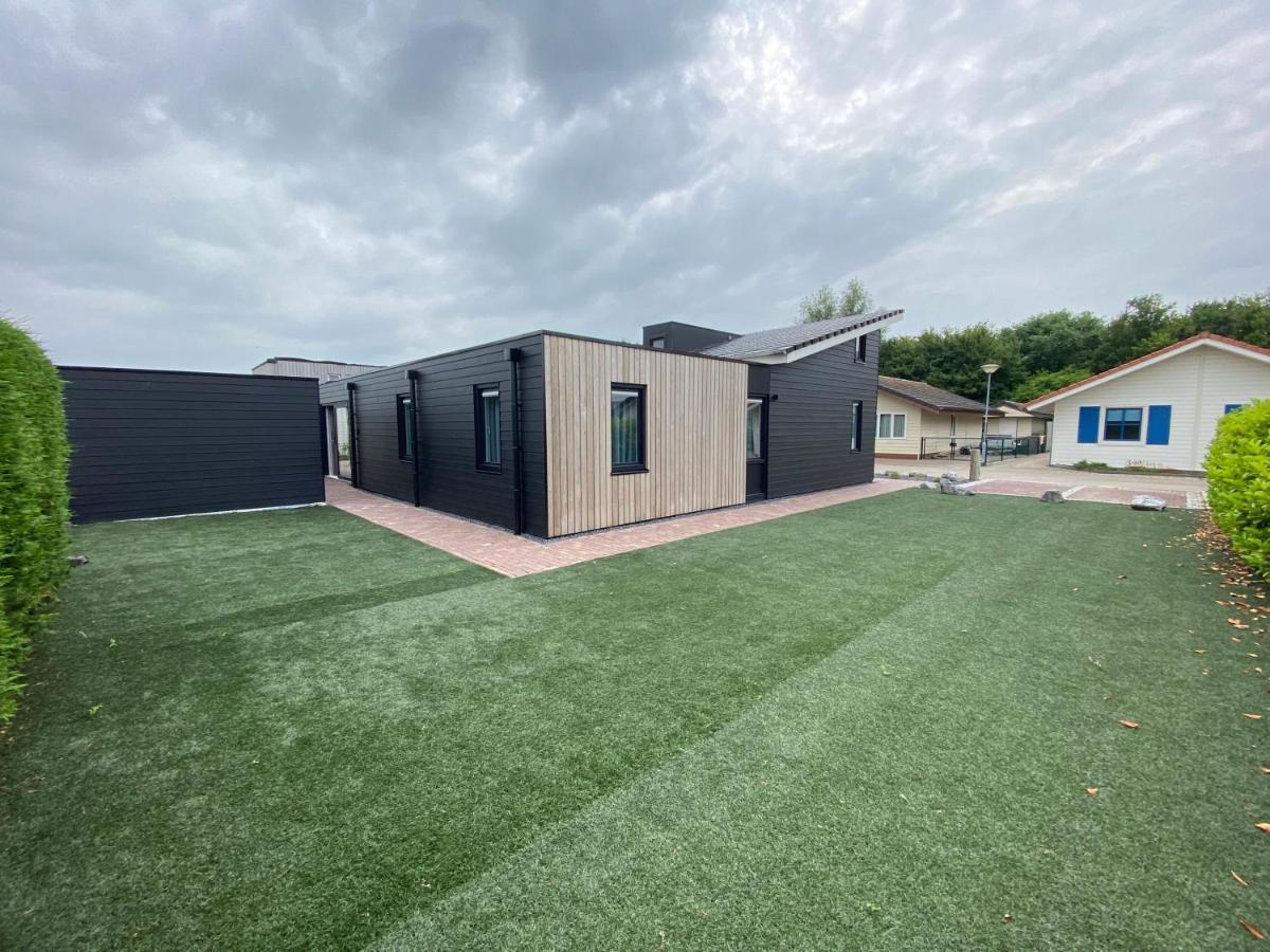 Maison Jolie Sint Annaland Exterior photo